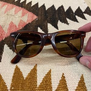 Vintage 1960s Ray-Ban Wayfarer Sunglasses